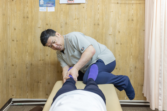 骨盤矯正法 SPAT】 Amazon.co.jp: SPAT−超短時間骨盤矯正法− :